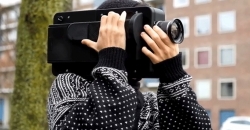 Эта напечатанная на 3D-принтере 35-мм кинокамера — настоящее чудо самодельного дизайна и инженерии